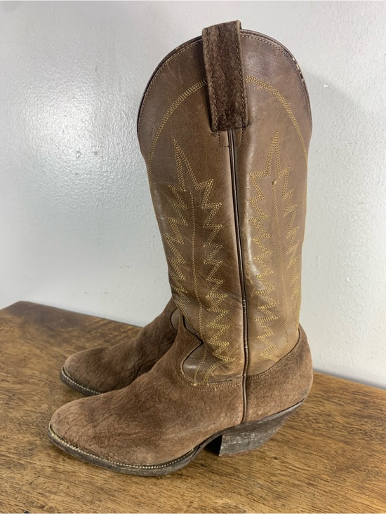 Shoes - Vintage distressed leather cowboy boots